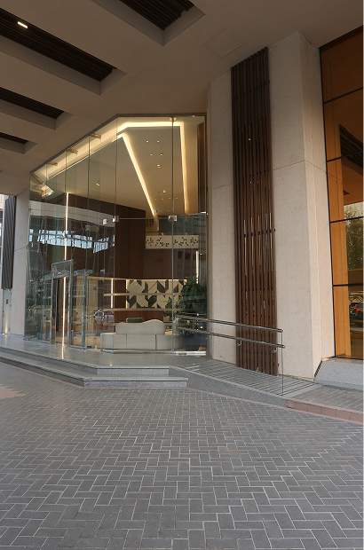 Rectangle 178.jpg (4)