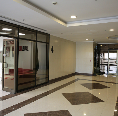 Rectangle 173.jpg (6)