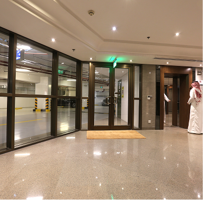 Rectangle 173.jpg (5)