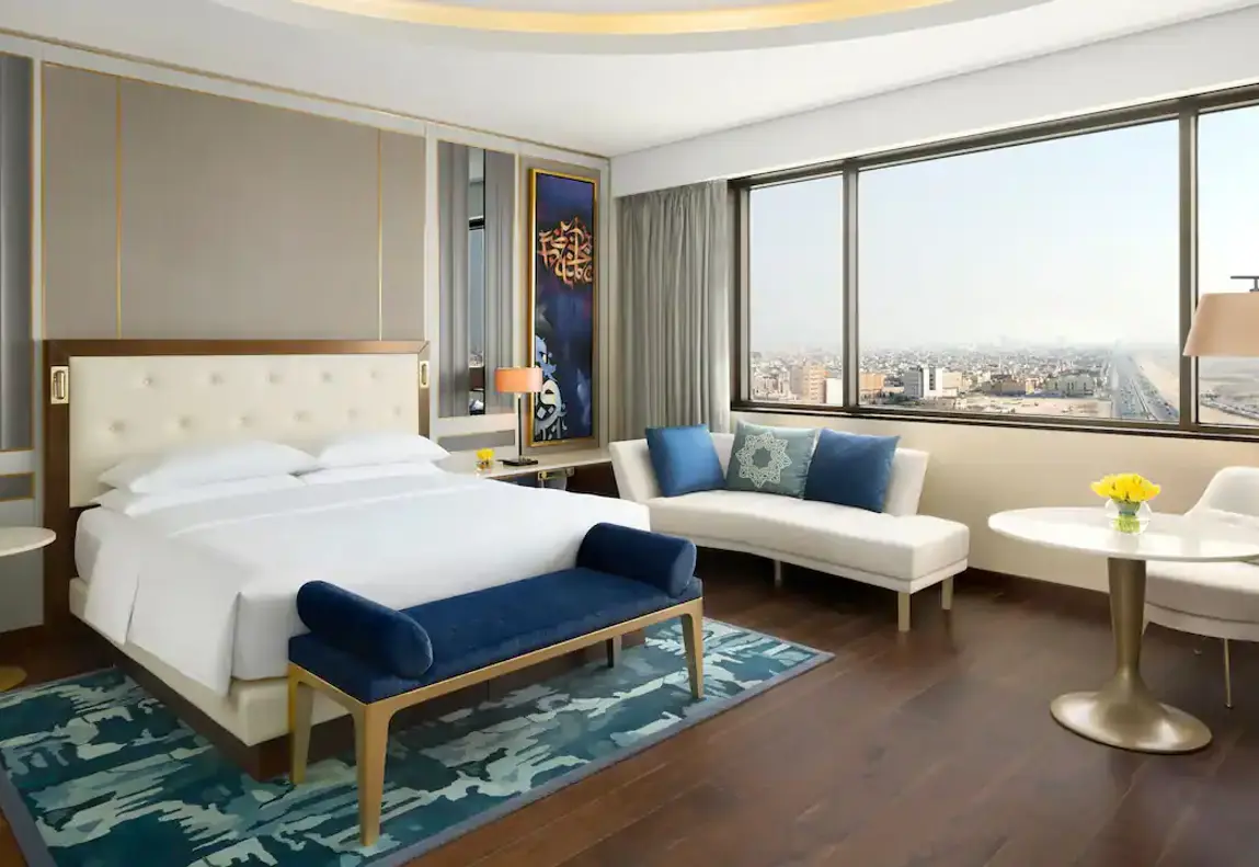 Grand-Hyatt-Al-Khobar-P006-Club-King-Guestroom-City-View.16x9 (2).webp