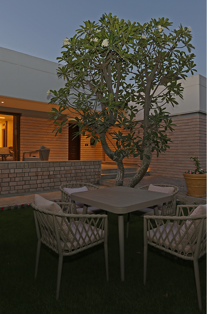 Rectangle 180.png (26)